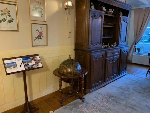 B&B Petit Chateau - Stijlvol Verblijf Centraal Gelegen In Zeeuws Vlaanderen Biervliet Bagian luar foto